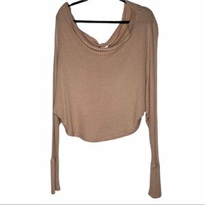 Sadie & Sage off the shoulder Thermal Top